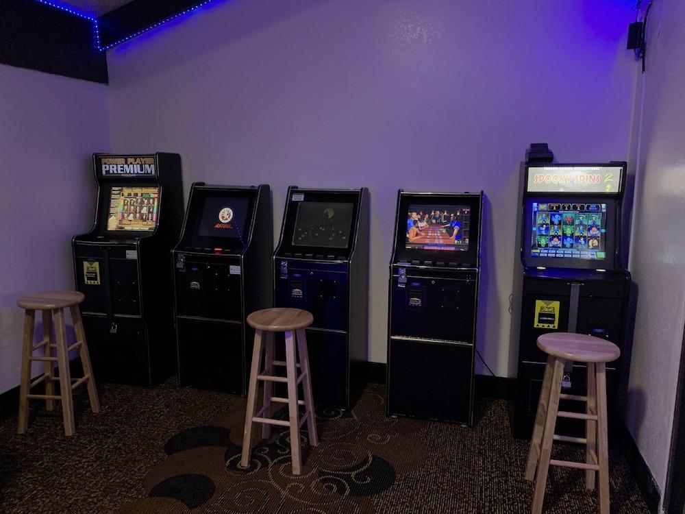 Super 8 By Wyndham Wisconsin Dells Hotel Eksteriør billede